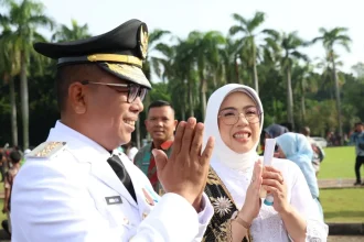 Gubernur Andra Soni diimbau ambil langkah cepat stabilkan ekonomi Banten hadapi inflasi tinggi dan tantangan industri 2025.